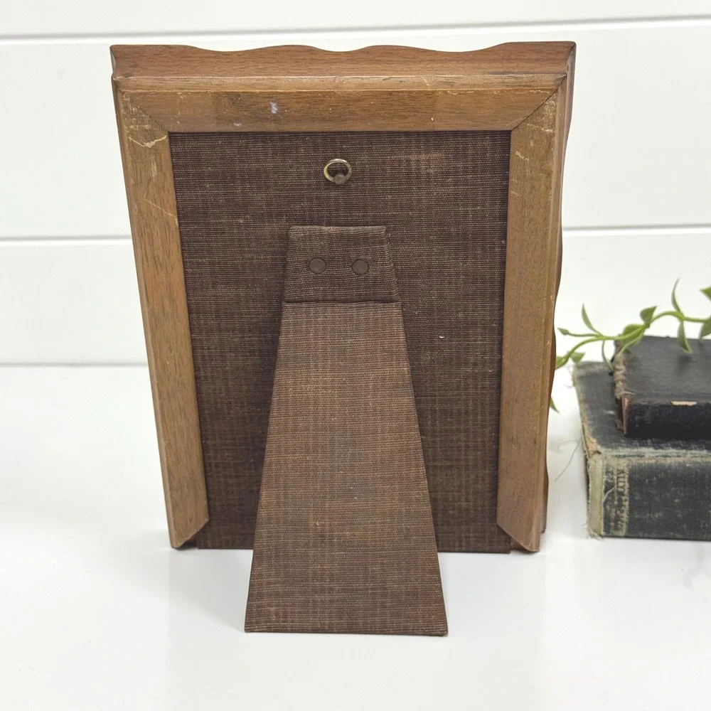 Vintage Wood Photo Frame Scalloped Wavy Edge MCM Overton Original holds 5x7